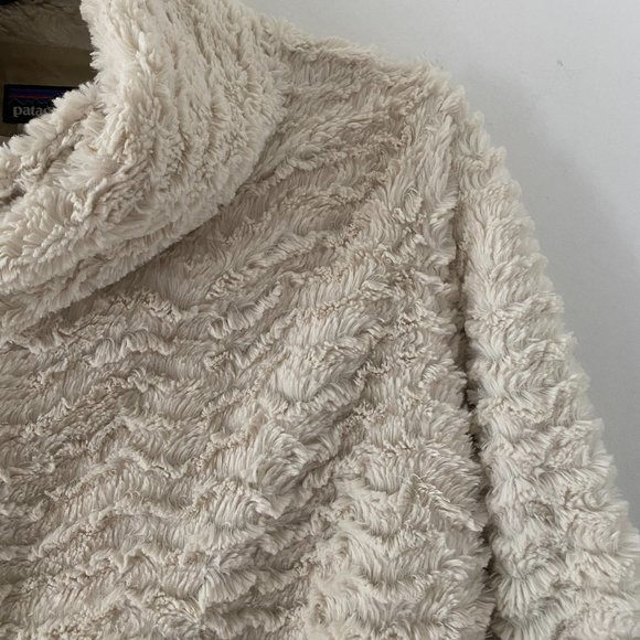 Patagonia Pelage Fleece Jacket, Cream - Picture 9 of 13